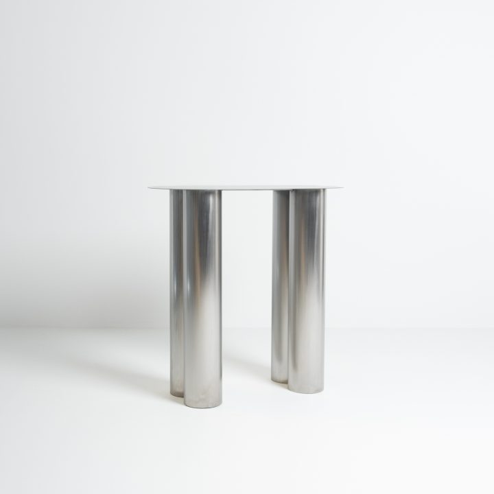 Mesa Nubo. Inox