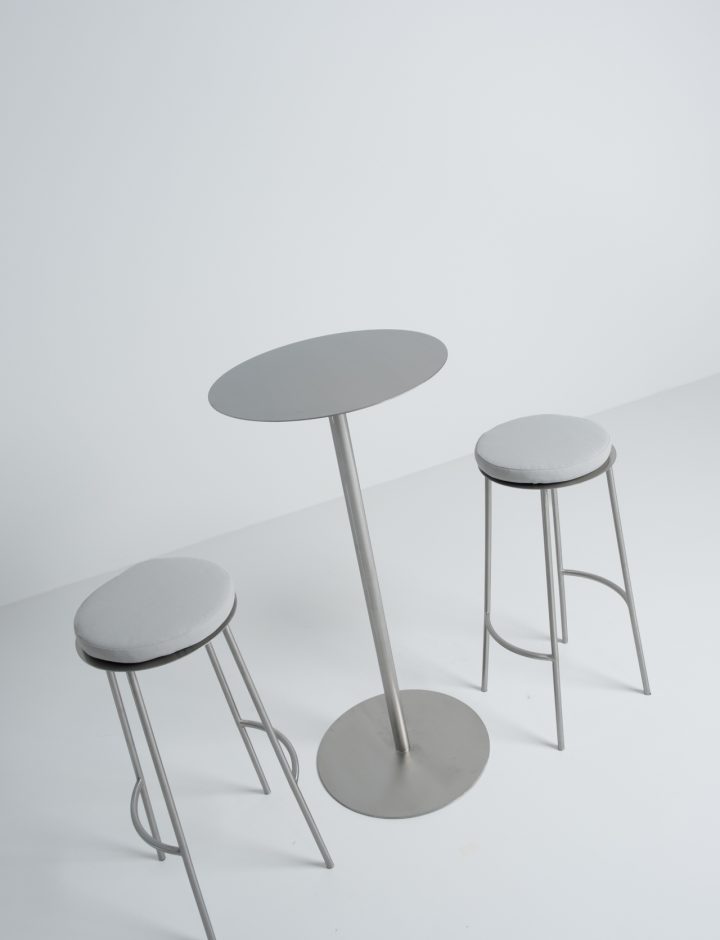 Mesa Ona. Inox