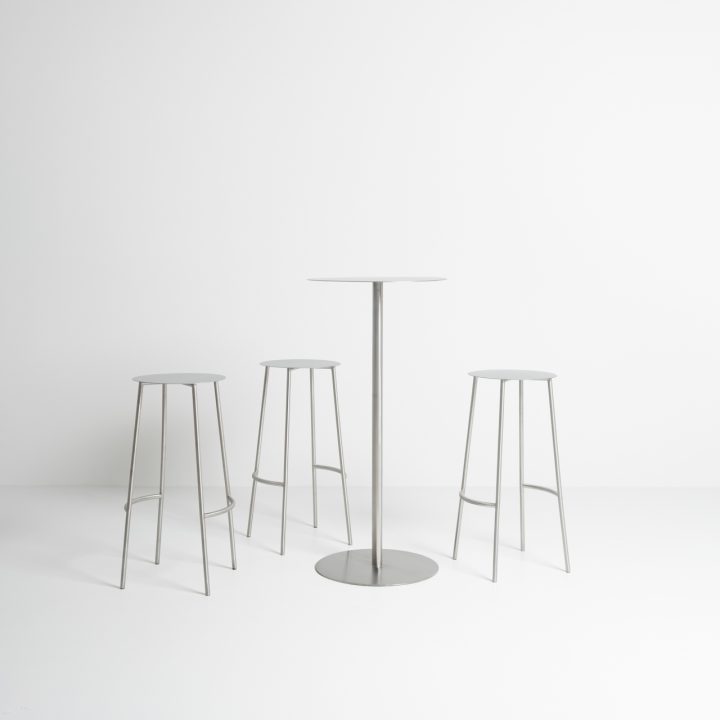 Mesa Ona. Inox
