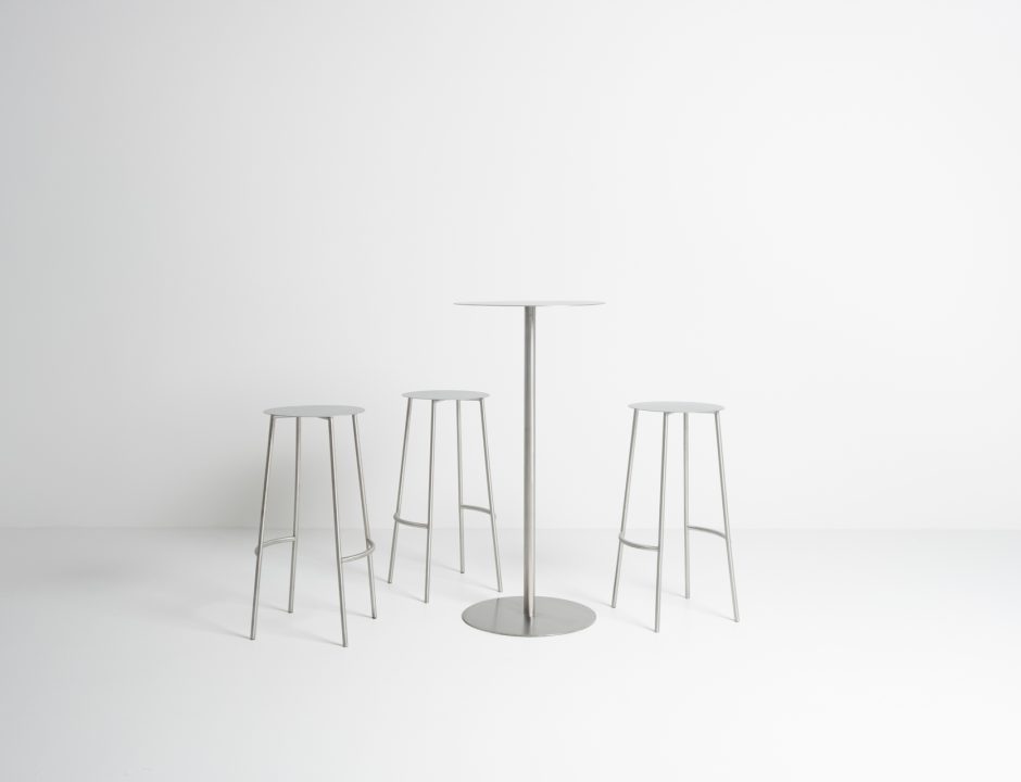 Taburete Ona. Inox